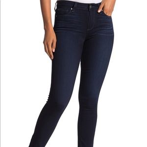 PAIGE skinny jeans- size 28